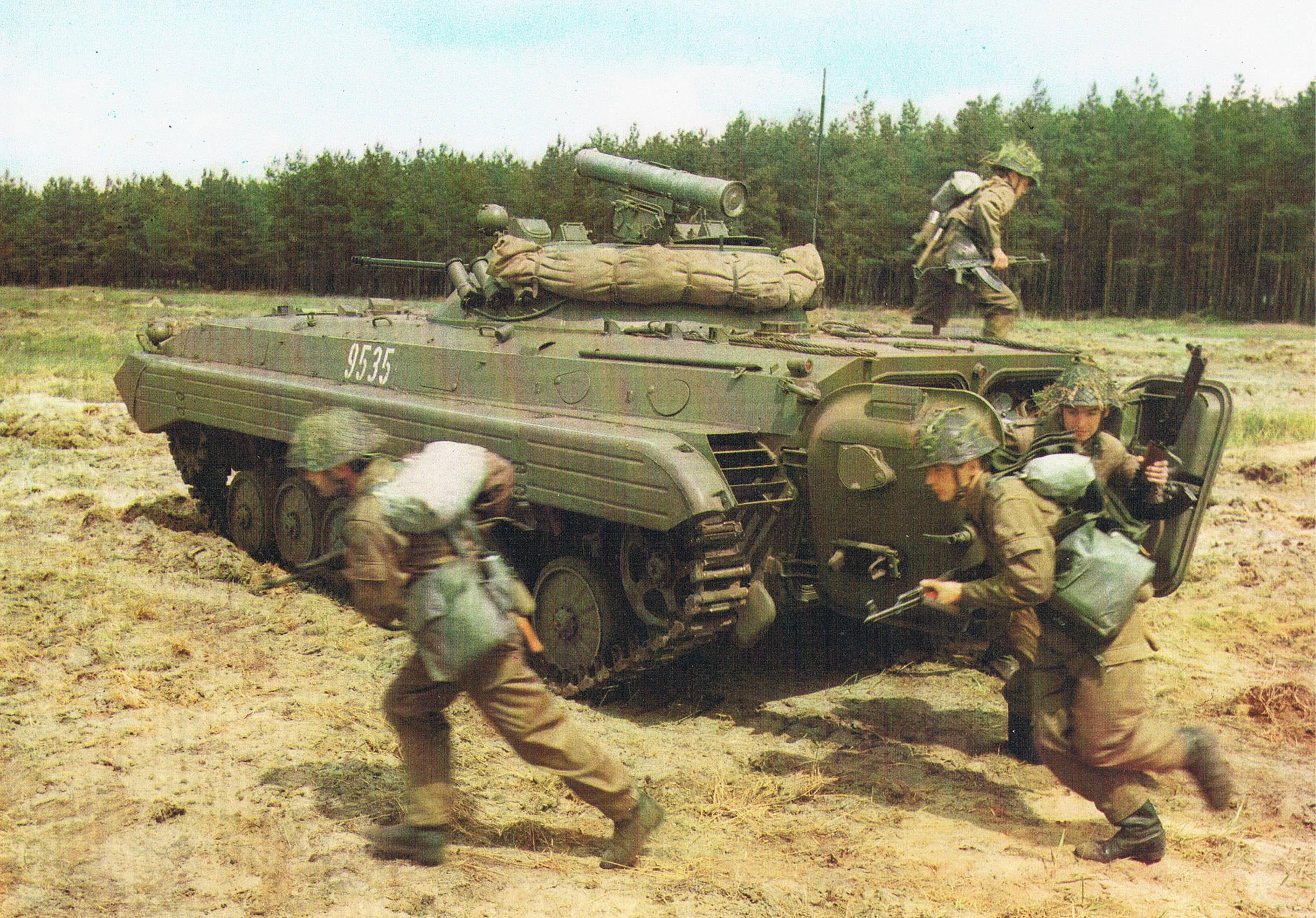 BMP im Manöver (Quelle: Archiv tvnva)